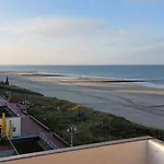 Marina 26 - Gigantischer Meerblick